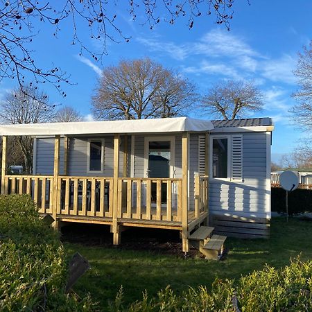 Camping Les Falaises De Toussaint Buitenkant foto