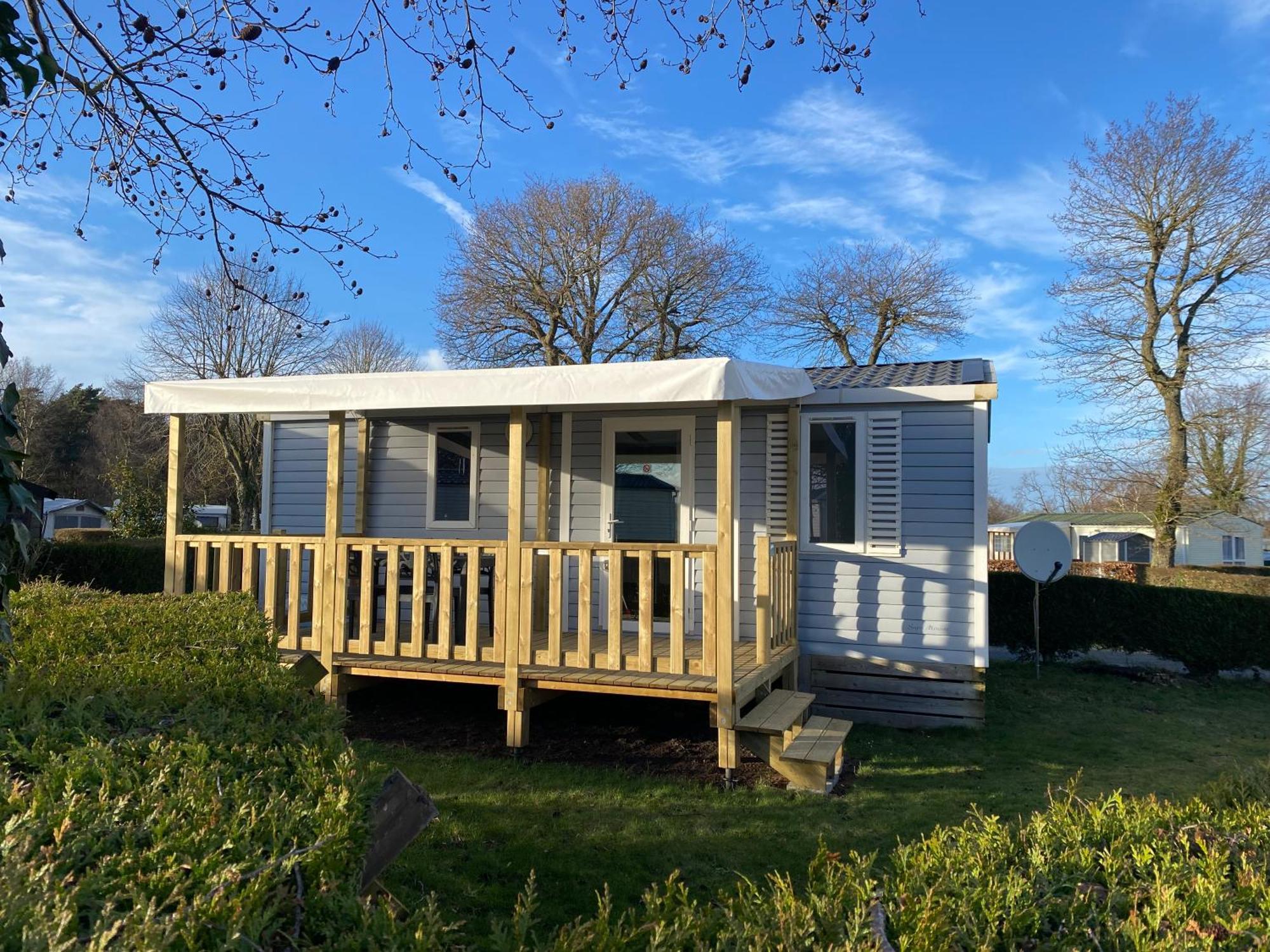 Camping Les Falaises De Toussaint Buitenkant foto